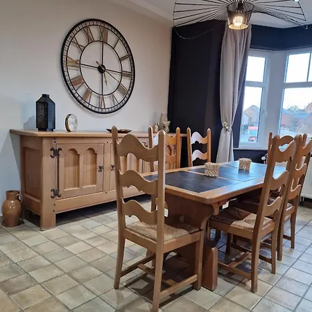 Au Coeur De La Famenne בית נופש